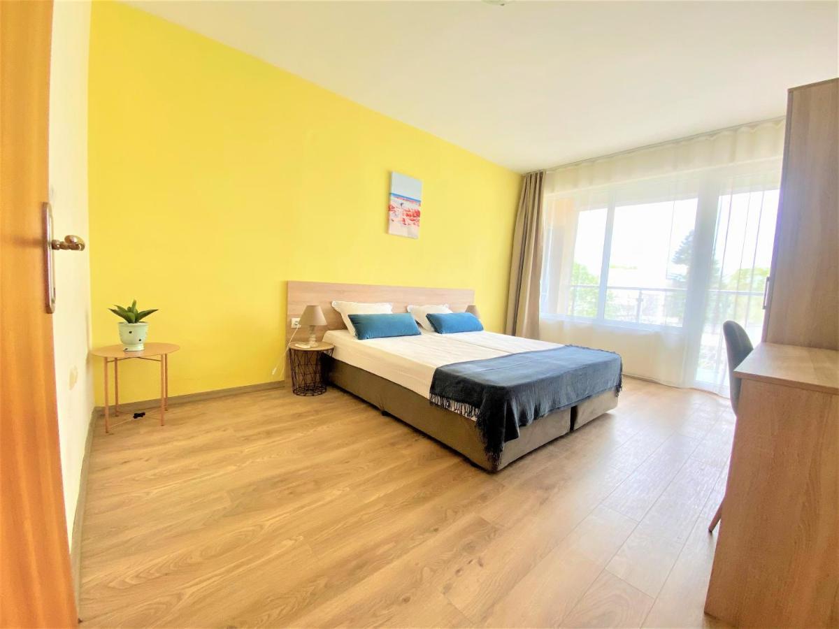 Solei Apartments Πριμόρσκο Εξωτερικό φωτογραφία